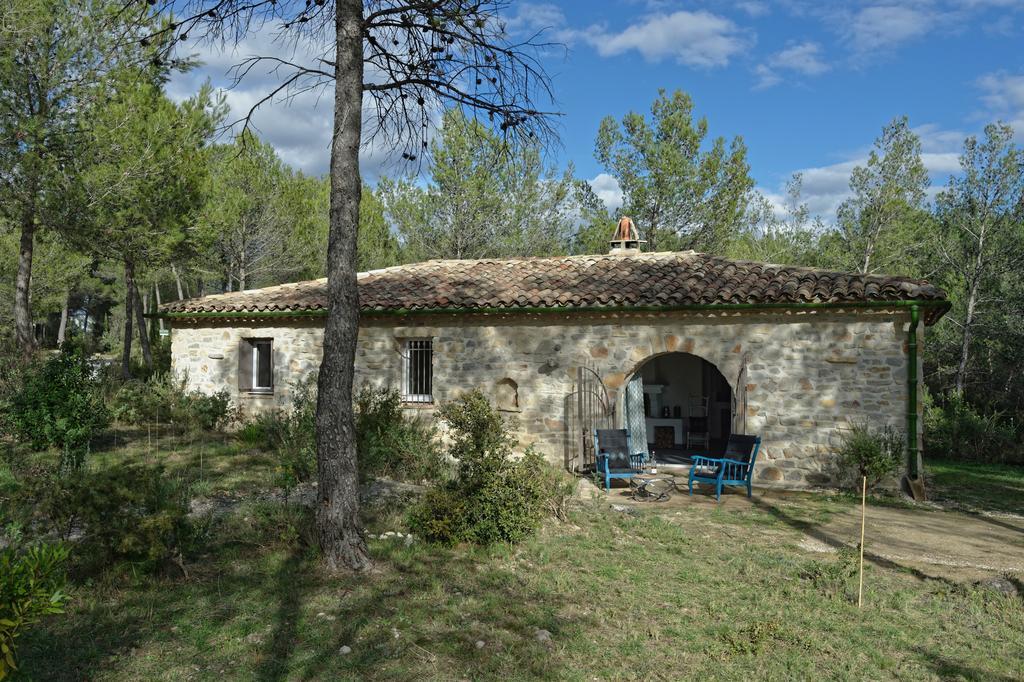 Les Lodges Du Pic Le Triadou Экстерьер фото